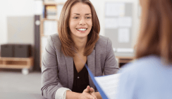 So wichtig sind schöne Zähne bei der Jobsuche