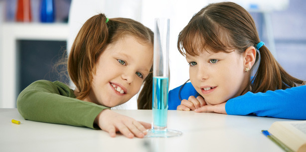 „Jung-MedizinerInnen“ forschten an der Kinderuni