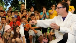 Gelungener Auftakt der "Kinderuni on Tour 2011"