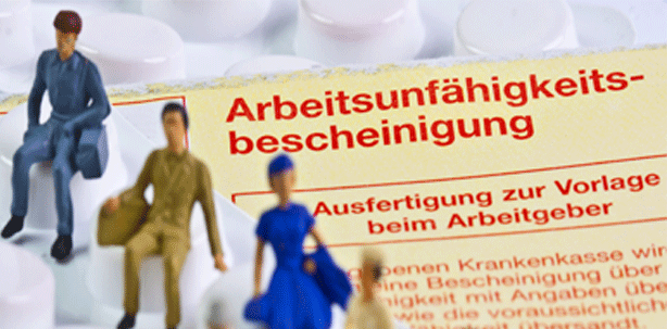 Mitarbeiter müssen Arbeitsunfähigkeit unverzüglich mitteilen