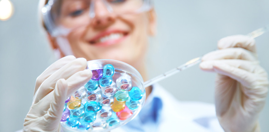 Künstlicher Zahnschmelz sorgt für langlebige Flugzeuginstrumente