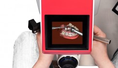 Bohren wird virtuell: Studenten üben am „3-D-Mund“