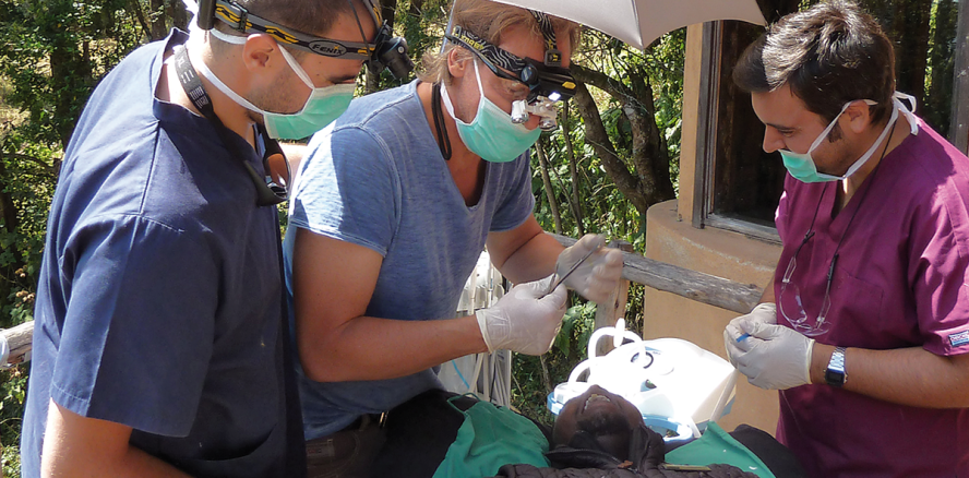 „Daktari for Maasai“ – Zahnmedizinische Hilfe in Tansania