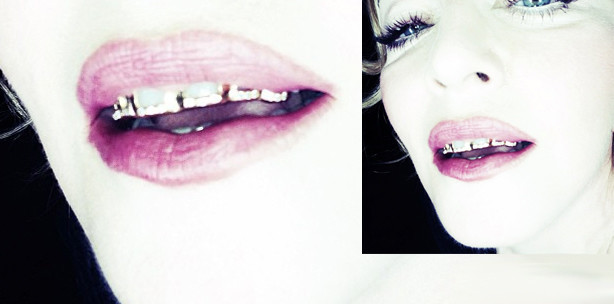 Madonna mit schrillem Zahn-Gold