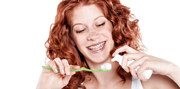 Schwarz auf Schwarz: Bleachen mit Kohle?