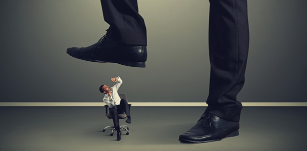 Bei Mobbing Schmerzensgeld zeitnah einklagen