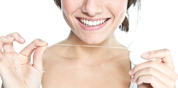 Pilzinfektionen im Mund durch Kontrolle vorbeugen