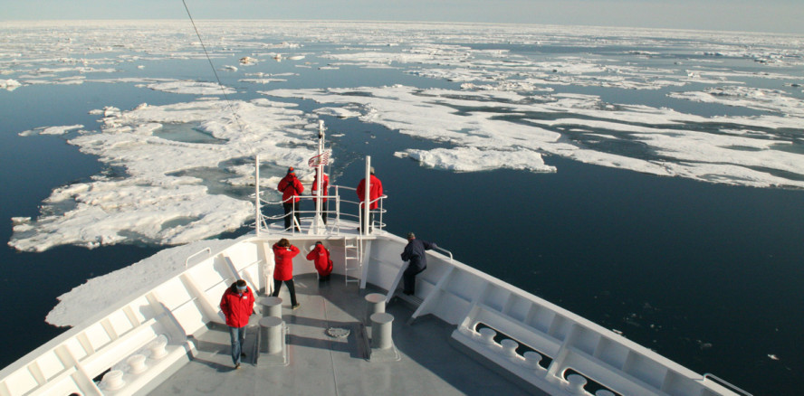 Quark Expeditions organisiert epischen Nordpol-Gipfel 2017