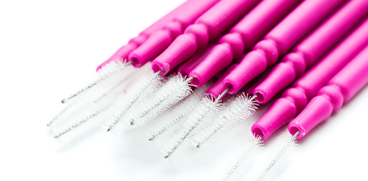ÖKO-TEST untersucht Interdentalbürsten und Dental Sticks