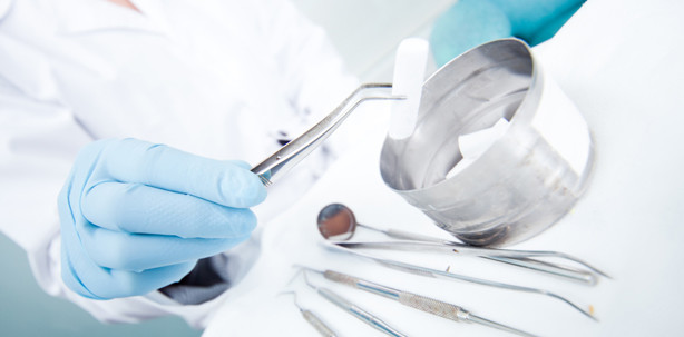 Nach OP-Fehler halber Mund gelähmt