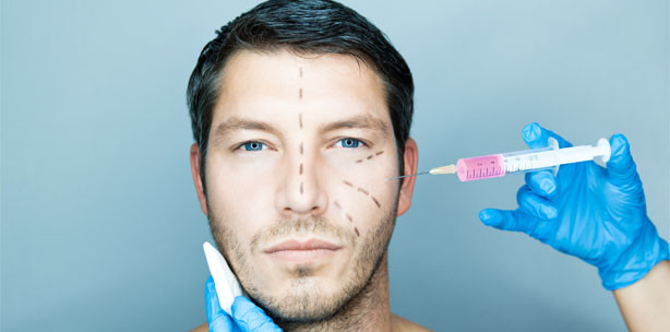 Schönheits-OPs: Männer legen sich immer häufiger unters Messer