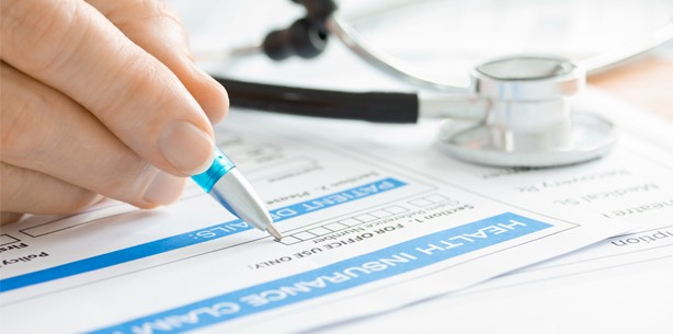 Einsicht in Krankenakte verweigert: Arzt schriftlich dazu auffordern