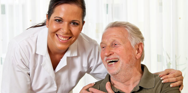 Bessere zahnmedizinische Versorgung für Pflegebedürftige