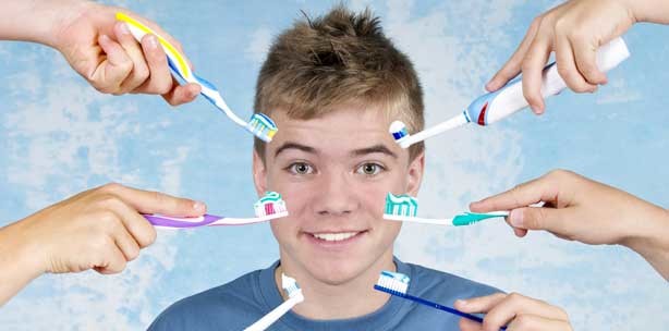 Neuer Ratgeber für den Praxisalltag: Kariesprophylaxe mit Fluoriden