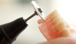 Notwendige Implantatversorgung bei Beihilfeberechtigten