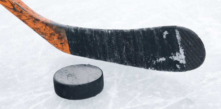 NHL-Torhüter Bishop verliert zwei Zähne nach Pucktreffer