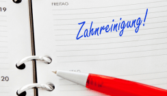 Frequenz von professioneller Zahnreinigung hängt von Pflege ab