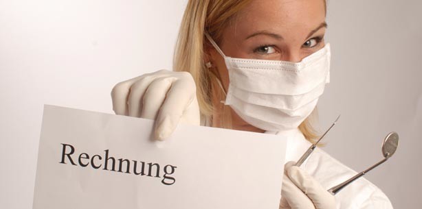 Negativer Zinssatz – Zahnarztrechnungen schnell mahnen