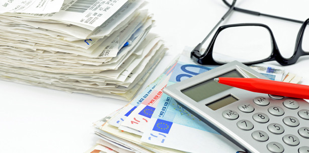 Bei Existenzgründung von Anfang an Rechnungen sammeln