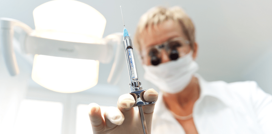 4.000 Euro Schmerzensgeld für misslungene Betäubung