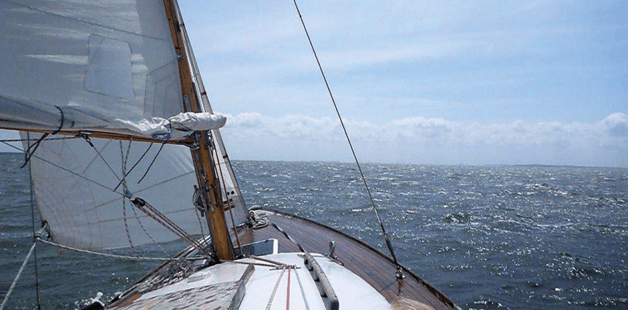 Segeln im Hauptwaschgang – von Wind und Wellen