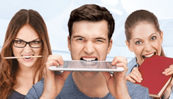 Komet-Gewinnspiel: Zähne zeigen und iPad gewinnen