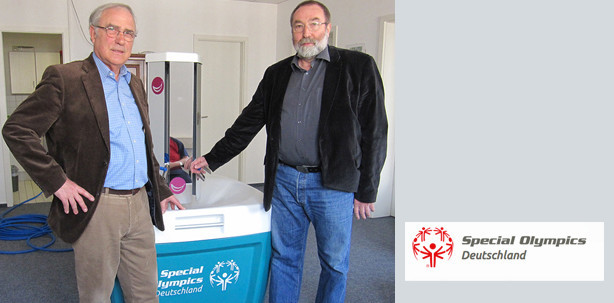 Hilfswerk Zahnmedizin e.V. übergibt transportablen Zahnputzbrunnen