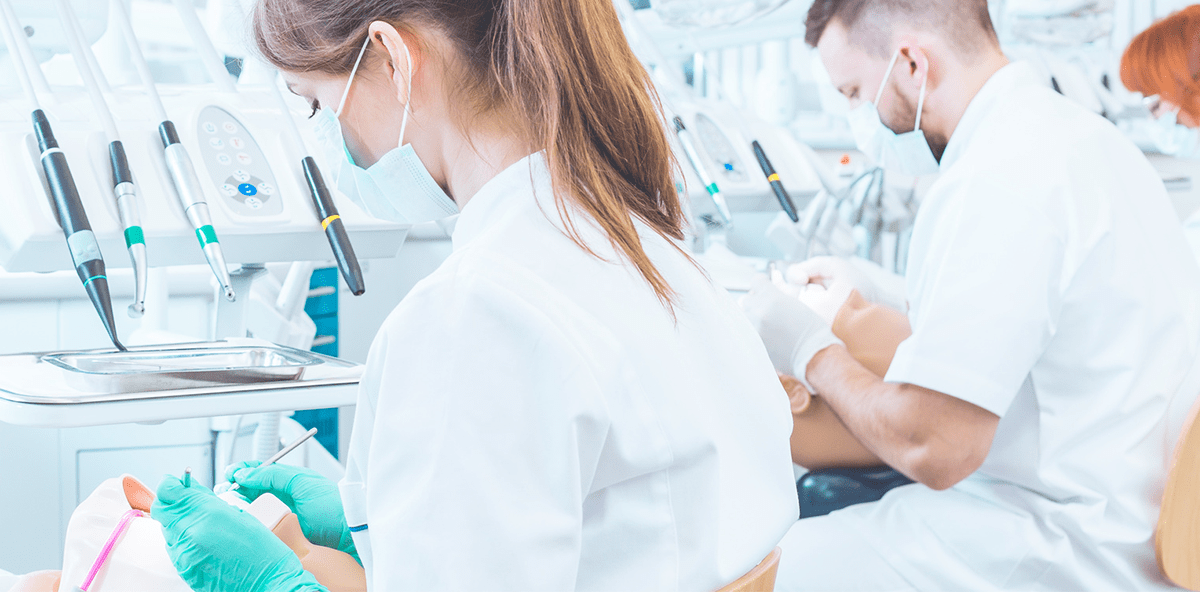 Europäische Abschlüsse in Zahnmedizin ohne Patientenkontakt