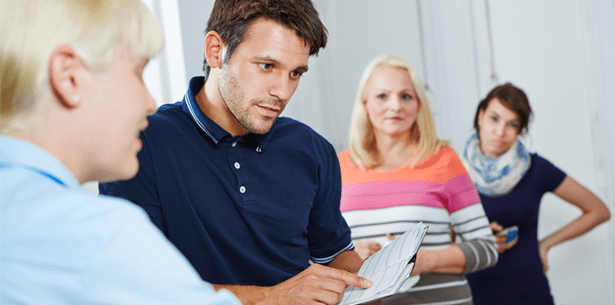 Patienten sind zufrieden mit der Wartezeit auf einen Zahnarzttermin