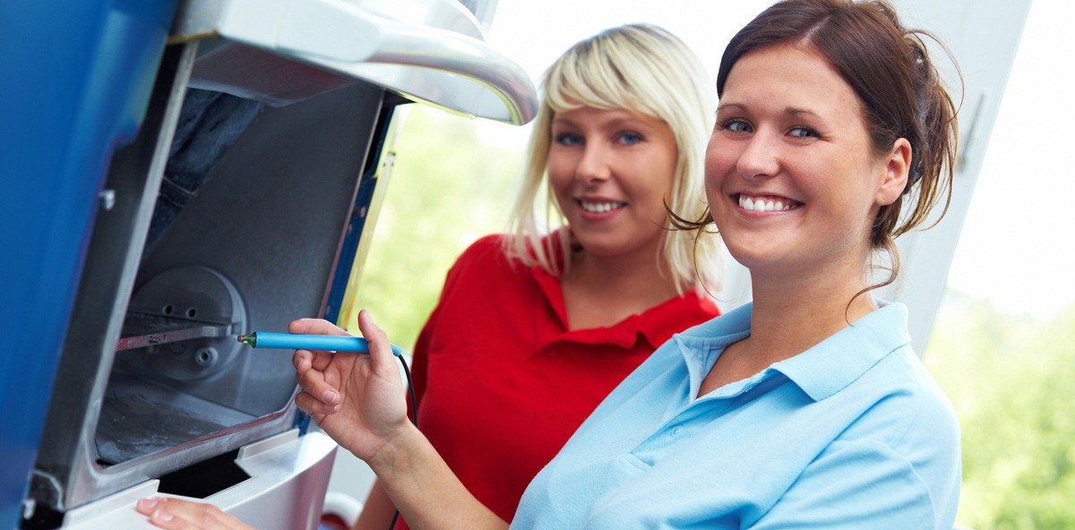 Computergestützte Technik beim Zahnersatz? Trends in der Dentaltechnik