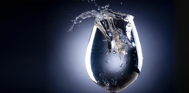 Lithium im Trinkwasser soll Suizidrate senken
