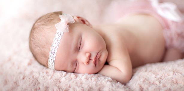 Überraschung mit Biss – Baby kommt mit Zähnen auf die Welt