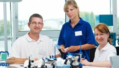 Leichter Aufschwung im Zahntechniker-Handwerk