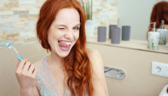 Ungeputzt in den Tag: Studie untersucht Morgenrituale der Deutschen