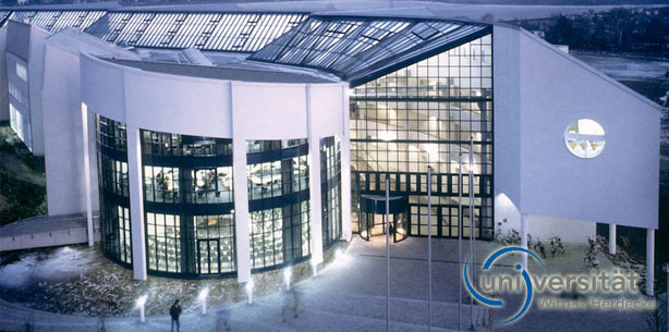 Die Universität Witten/Herdecke wird 30