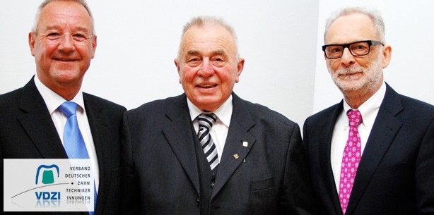 Goldene Ehrennadel für Josef Wagner