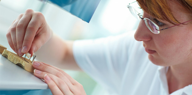 VDZI-Konjunkturbarometer: Zahntechniker mit leichtem Plus