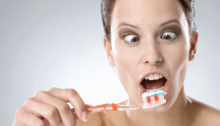 Zahnpasta: Vor welchen Inhalten fürchten sich Verbraucher?