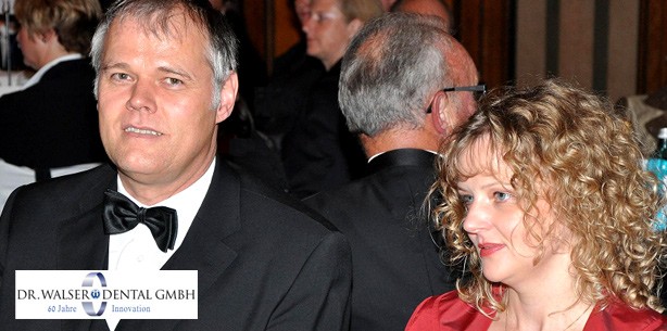 Dr. Walser Dental im Neuen Schloss in Stuttgart geehrt