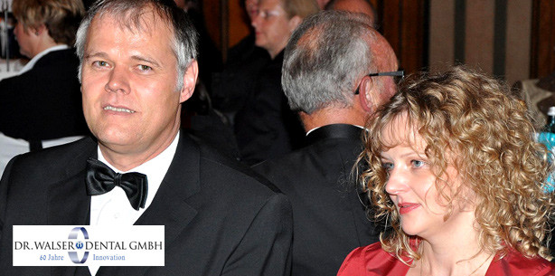 Dr. Walser Dental im Neuen Schloss in Stuttgart geehrt