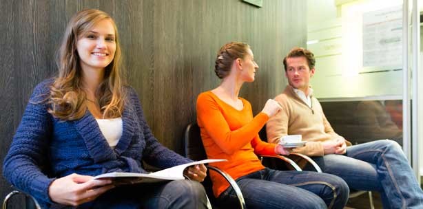 Wartezeiten beim Arzt: Zahnärzte glänzen mit Bestnoten