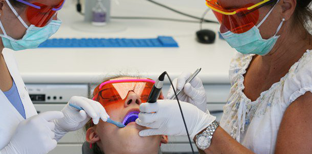 Webinar: Lichtpolymerisation – Hauptsache oder Nebensache?