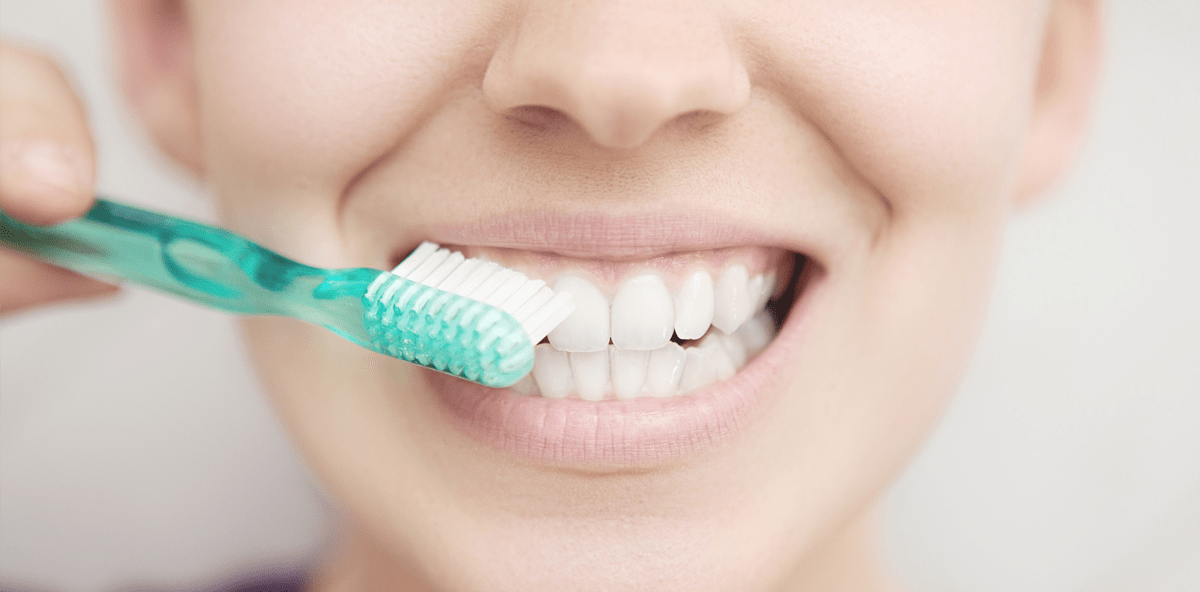 Zahnbürste alle drei Monate auswechseln