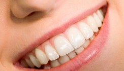 Harz-Füllungen gegen White-Spots