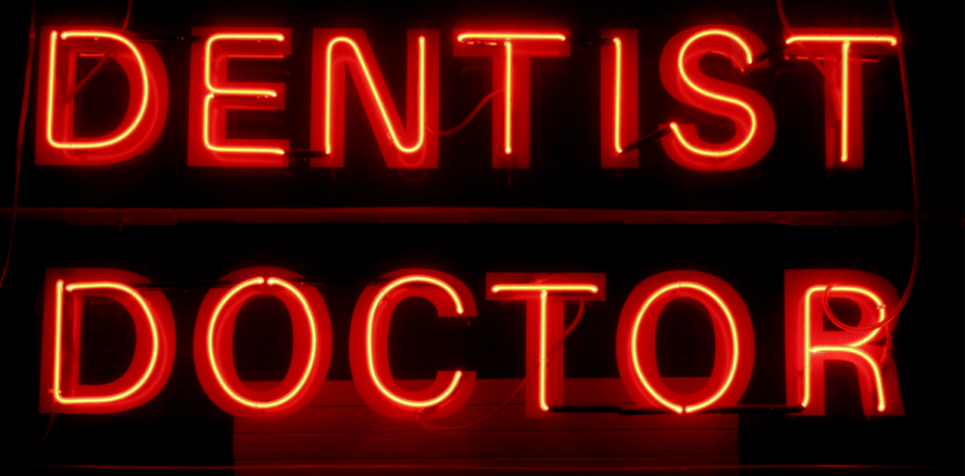 Wie viel darf ein Zahnarzt werben?