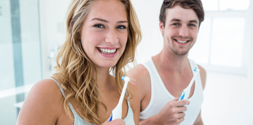 Zähneputzen am Abend wichtiger als am Morgen