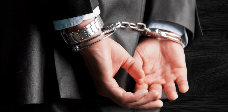 Abrechnungsbetrug: Zahnarzt im Gerichtssaal festgenommen