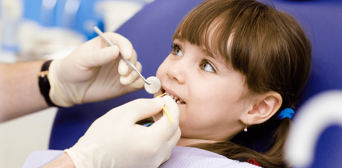 Studie untersucht angstfreie Zahnbehandlung von Kindern