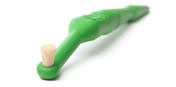 Nachhaltige Zahnpflege: Zahnbürsten-Griff aus IfBB-Biowerkstoff