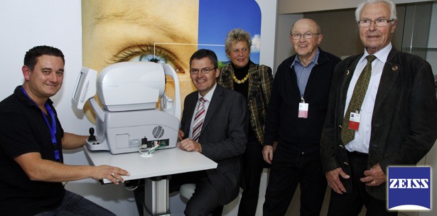 Bundestagsabgeordneter besucht Carl Zeiss
